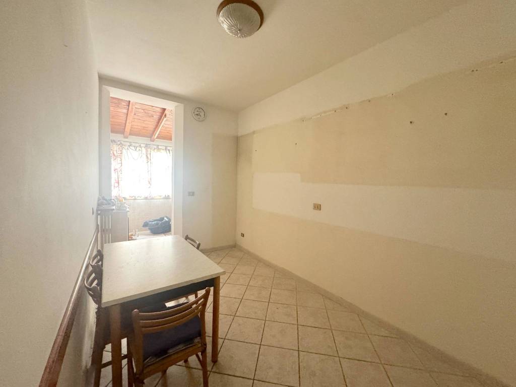 casa indipendente in vendita a Prato