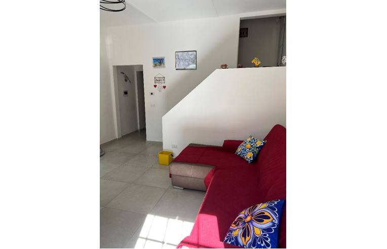 casa indipendente in vendita a Prato