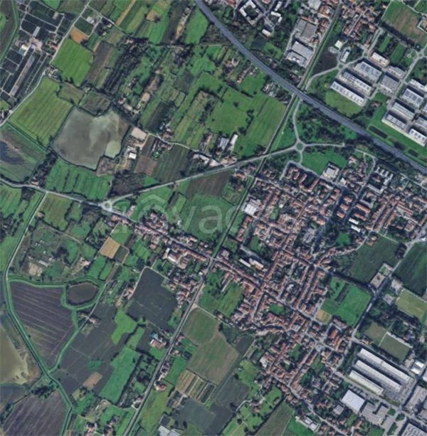 appartamento in vendita a Prato in zona Sant'Ippolito