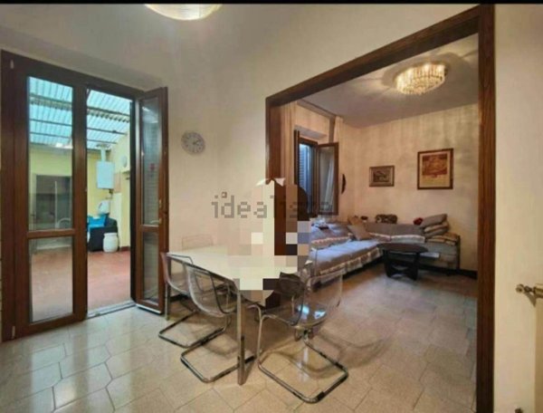 appartamento in vendita a Prato in zona Grignano