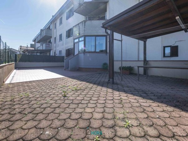 appartamento in vendita a Prato in zona Viaccia