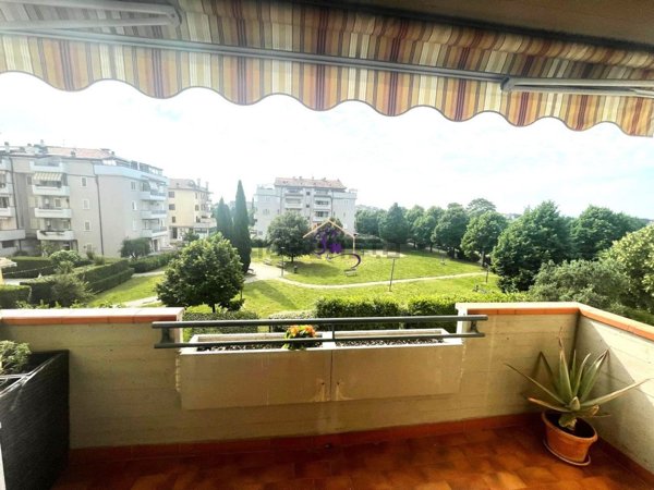 appartamento in vendita a Prato in zona Grignano