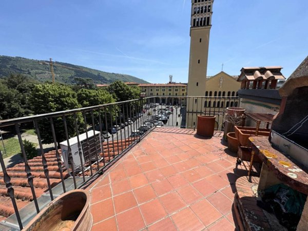 appartamento in vendita a Prato