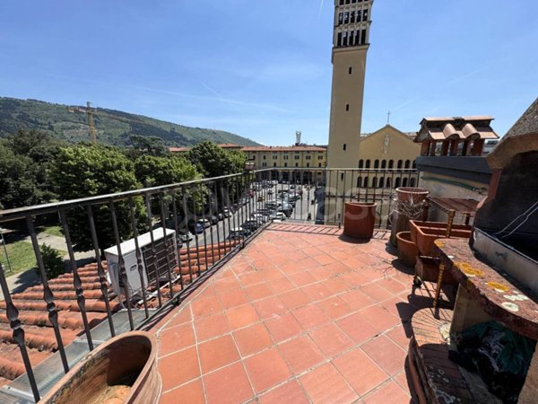 appartamento in vendita a Prato