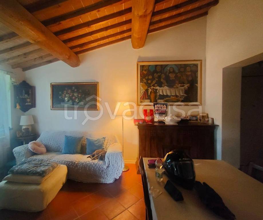 appartamento in vendita a Prato in zona Fontanelle