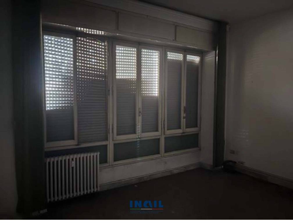 ufficio in vendita a Prato