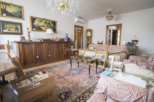 appartamento in vendita a Prato in zona Le Badie