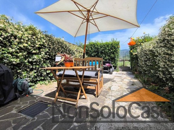 casa indipendente in vendita a Prato in zona Galceti
