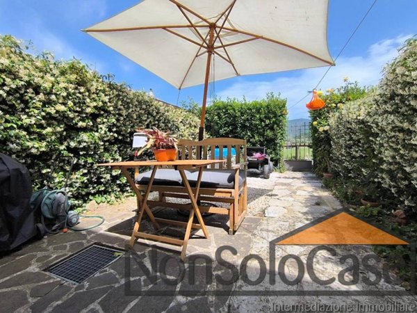 casa indipendente in vendita a Prato in zona Galceti