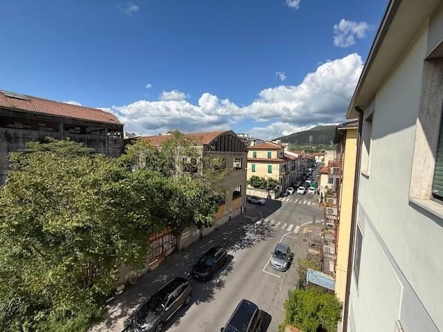 appartamento in vendita a Prato
