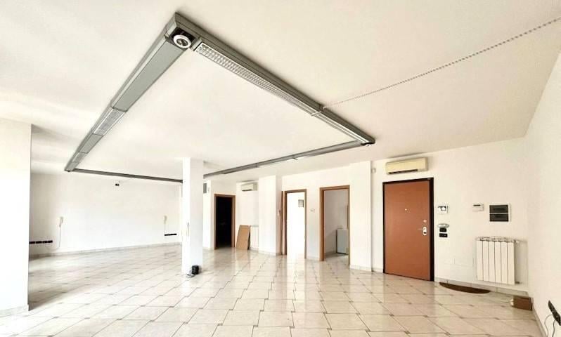 appartamento in vendita a Prato in zona Galciana