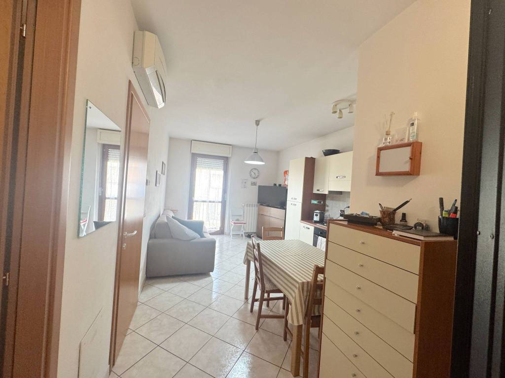 appartamento in vendita a Prato in zona Grignano