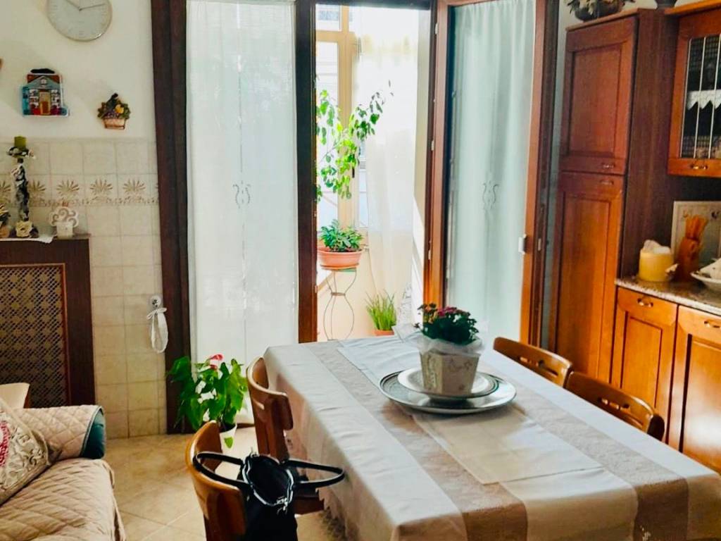 appartamento in vendita a Prato in zona San Martino