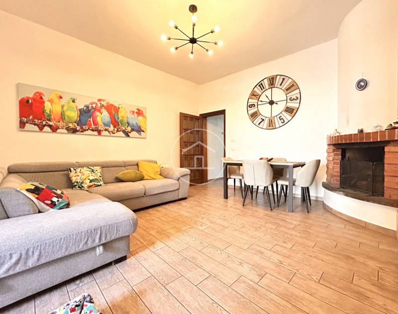 casa indipendente in vendita a Prato in zona Galciana
