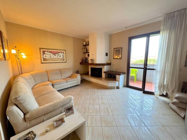 appartamento in vendita a Prato in zona Sant'Ippolito