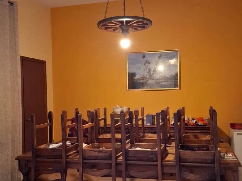 casa indipendente in vendita a Prato in zona San Giusto