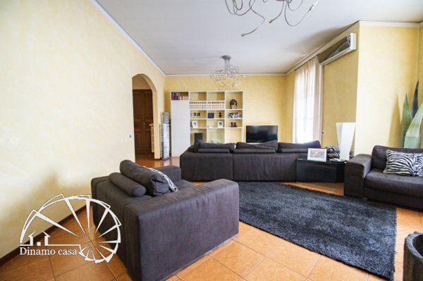 appartamento in vendita a Prato in zona Tavola