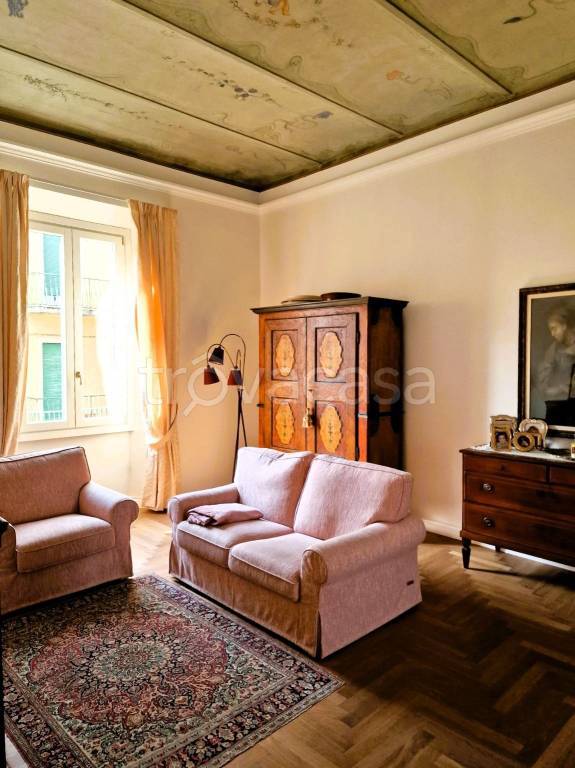 appartamento in vendita a Prato in zona Fontanelle