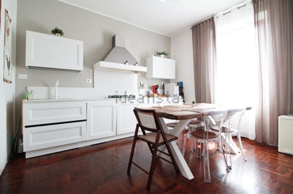 casa indipendente in vendita a Prato in zona Grignano