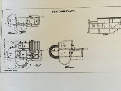 casa indipendente in vendita a Prato