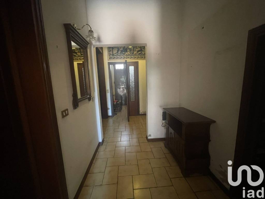 casa indipendente in vendita a Prato in zona I Ciliani