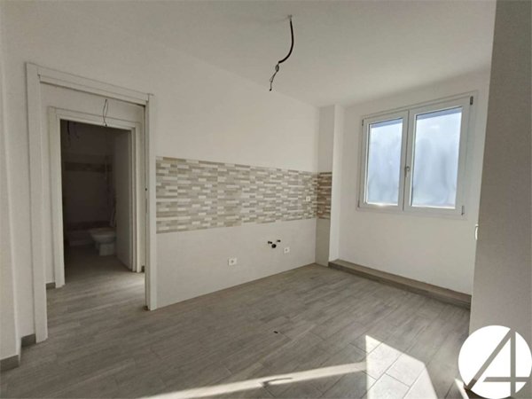 appartamento in vendita a Prato in zona Sant'Ippolito