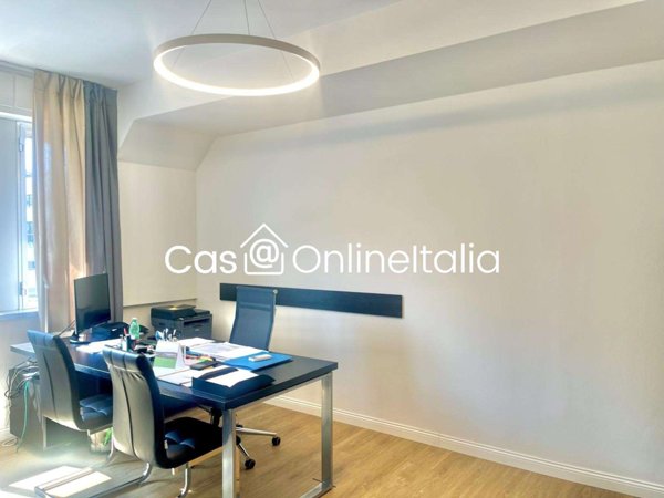 ufficio in vendita a Prato