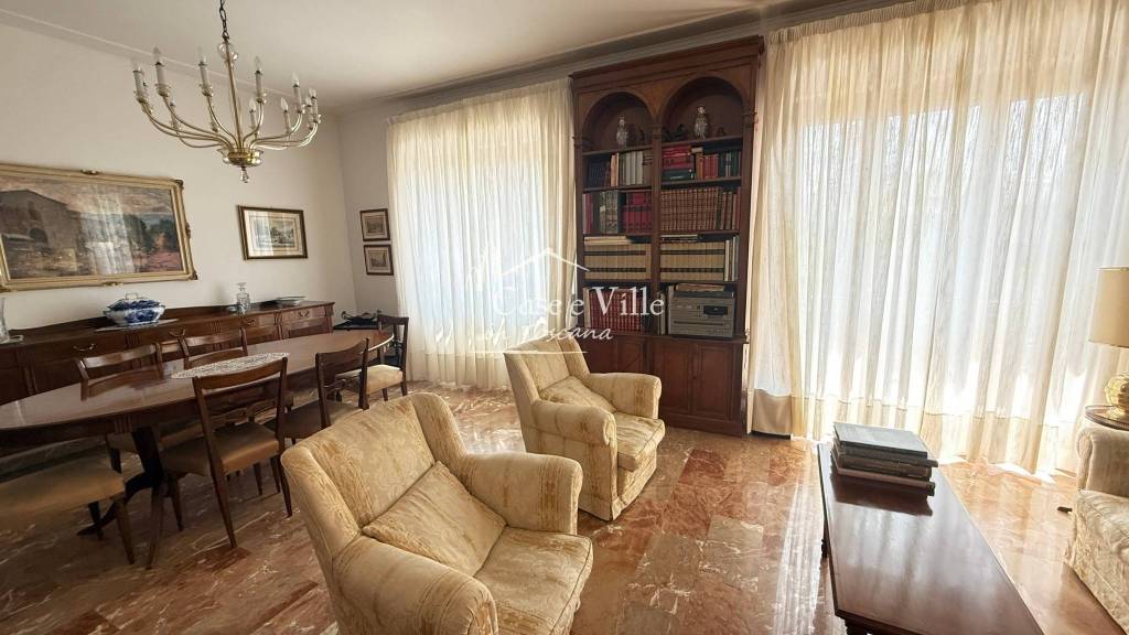 appartamento in vendita a Prato in zona Canneto