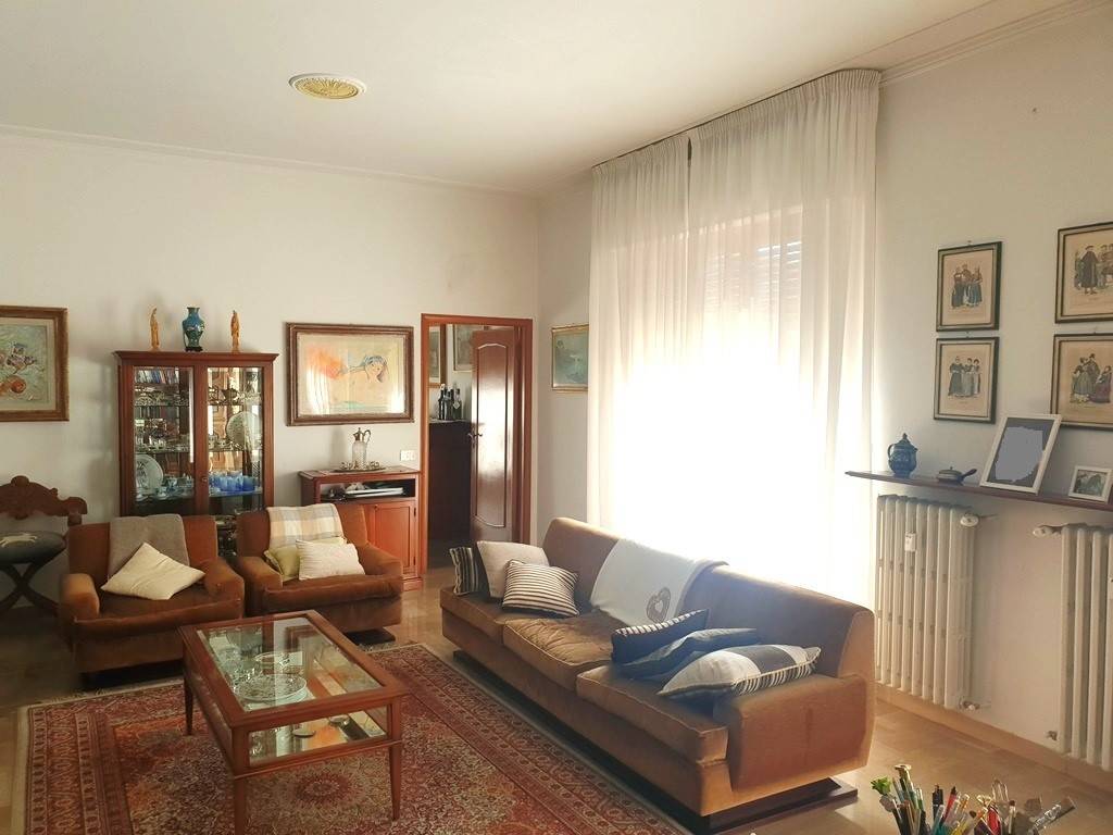 appartamento in vendita a Prato in zona Carteano