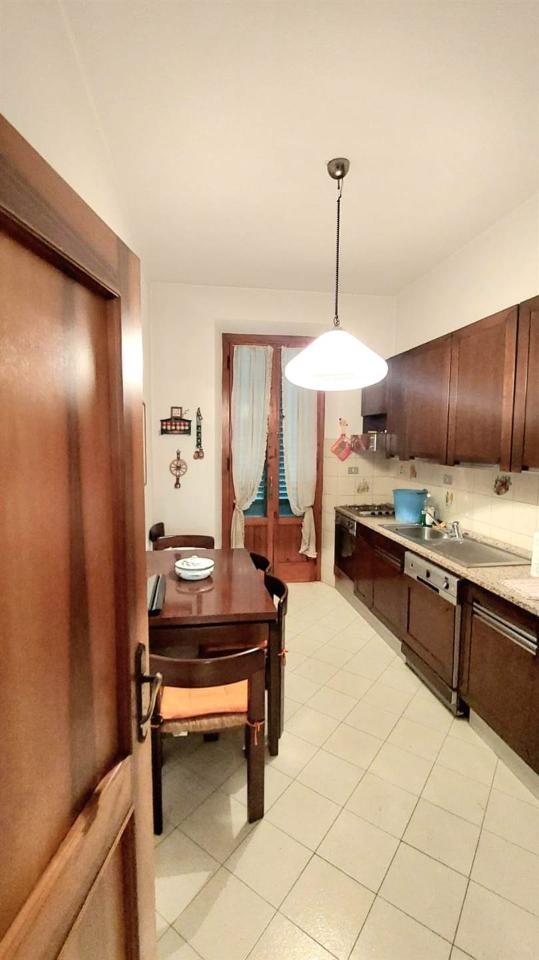 casa indipendente in vendita a Prato