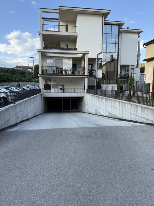 negozio in vendita a Prato