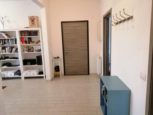 appartamento in vendita a Prato in zona Narnali