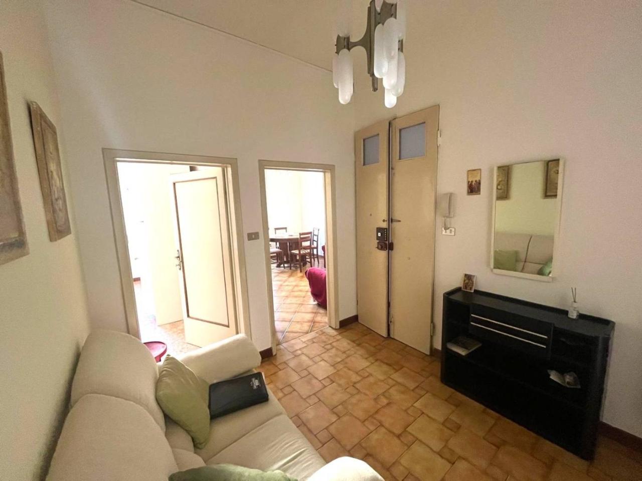 appartamento in vendita a Prato in zona Canneto