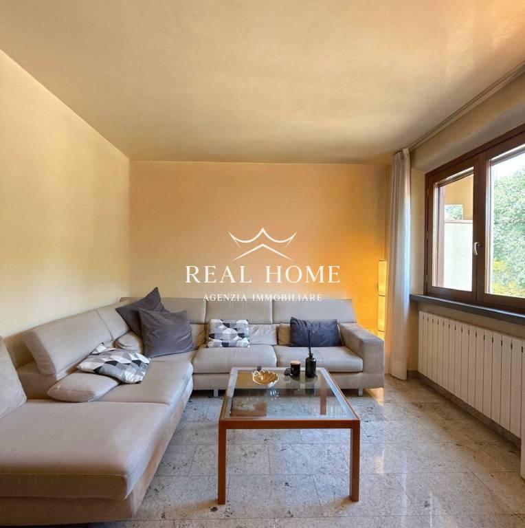 casa indipendente in vendita a Prato in zona Narnali