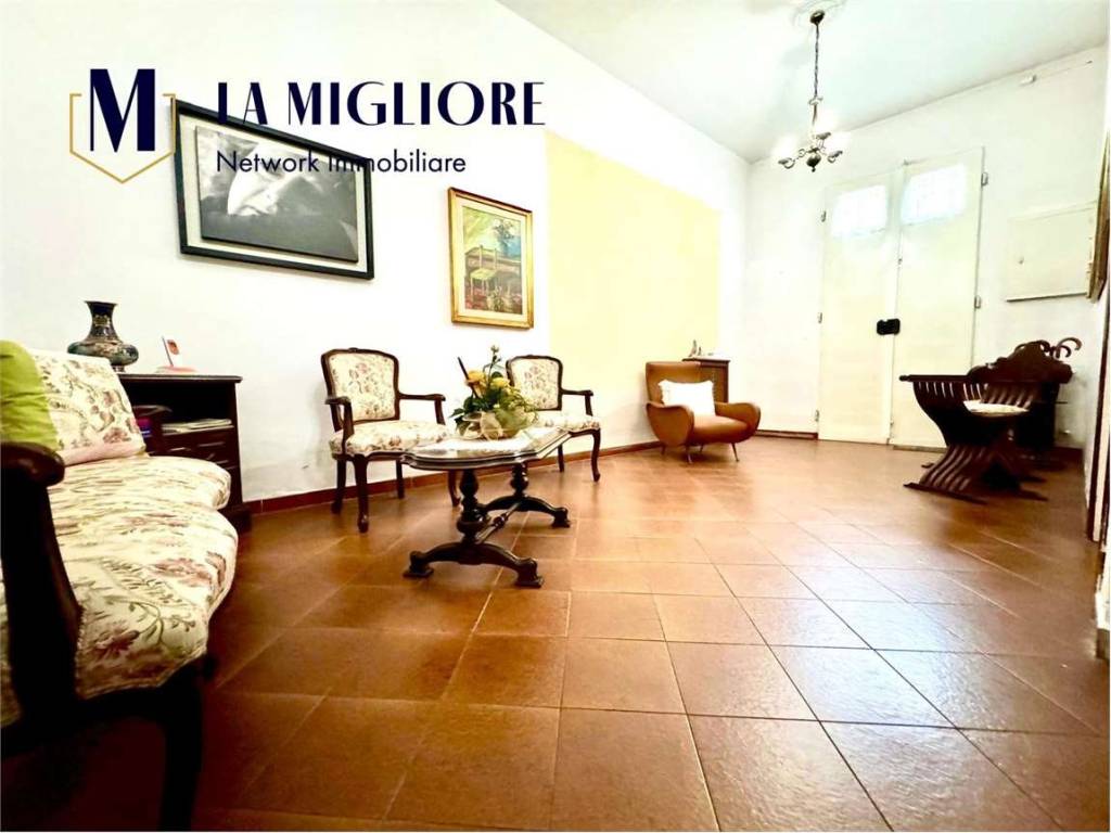 casa indipendente in vendita a Prato in zona Galciana