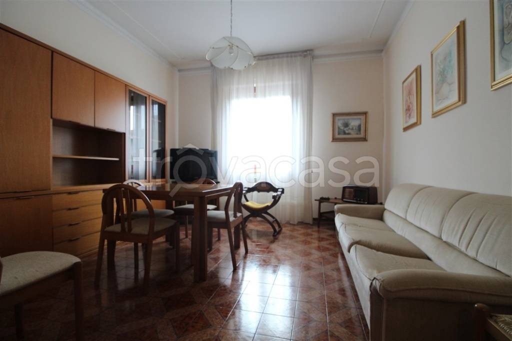 appartamento in vendita a Prato in zona Coiano