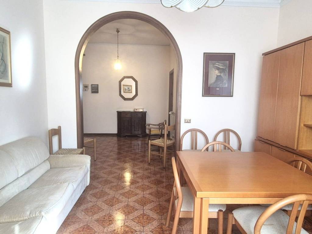 appartamento in vendita a Prato in zona Coiano