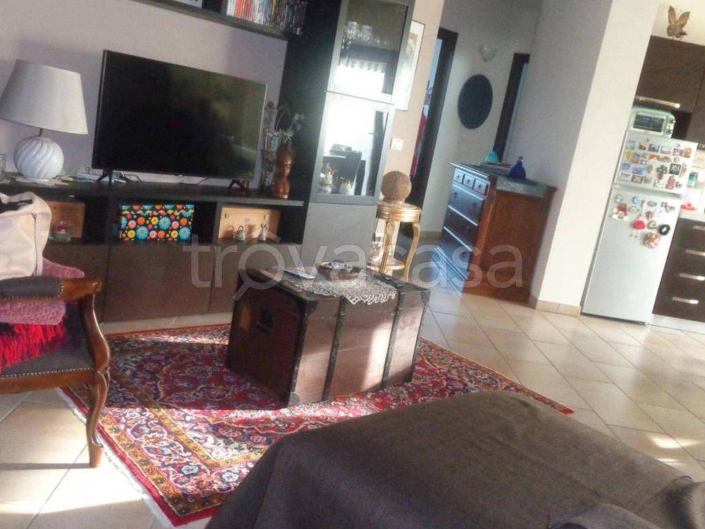 appartamento in vendita a Prato in zona Iolo