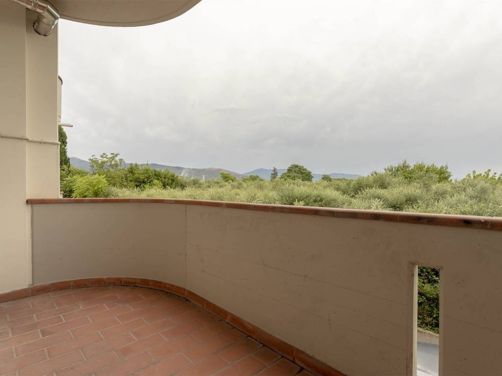 appartamento in vendita a Prato in zona Cafaggio