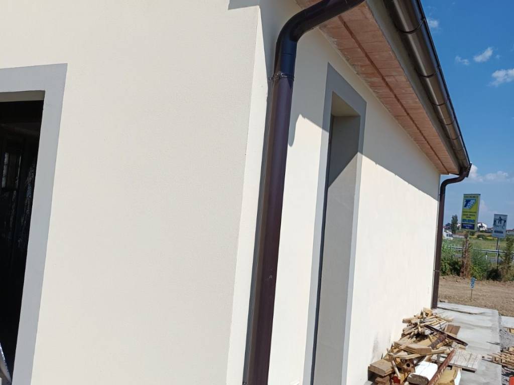 casa indipendente in vendita a Prato in zona Viaccia