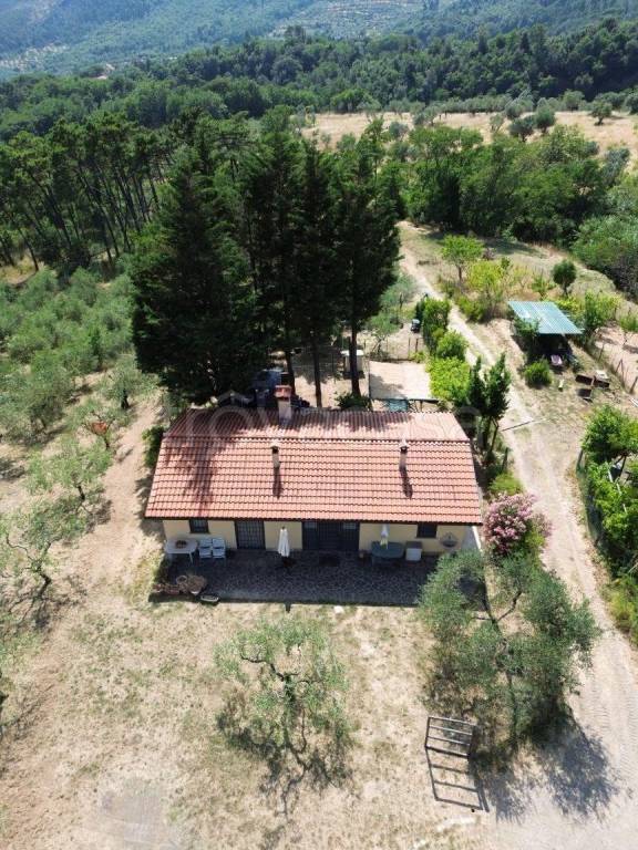 appartamento in vendita a Prato in zona Figline
