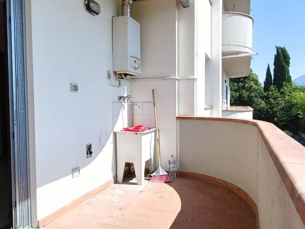 appartamento in vendita a Prato in zona Grignano