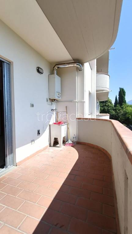 appartamento in vendita a Prato in zona Grignano