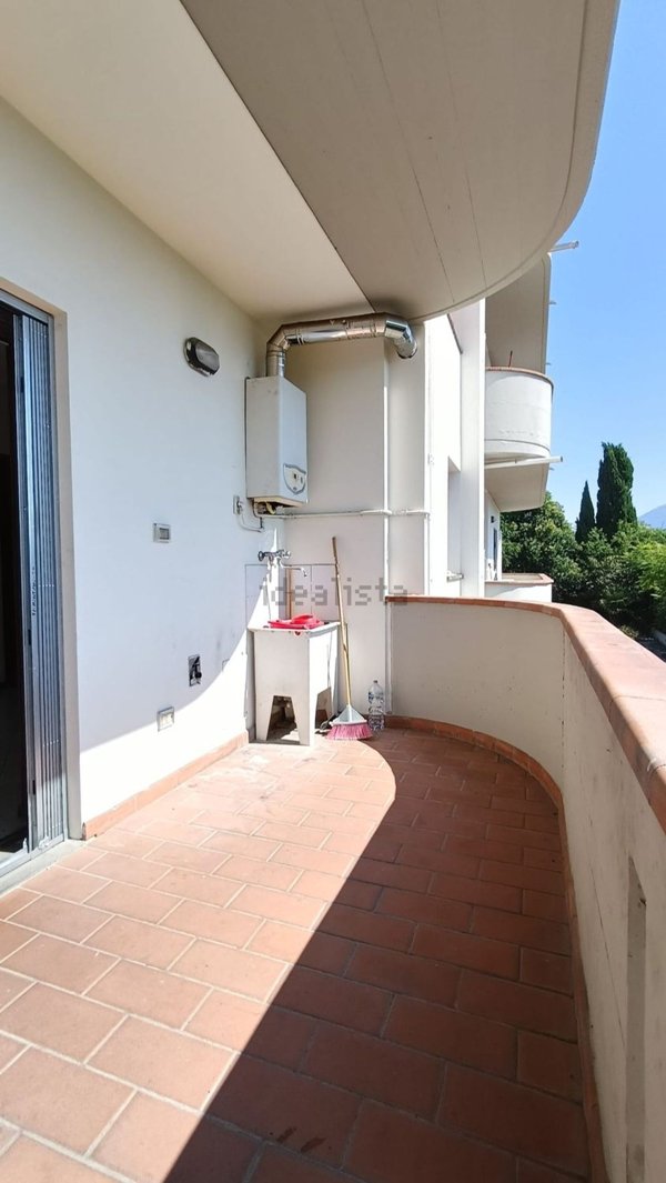appartamento in vendita a Prato in zona Grignano