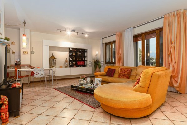 appartamento in vendita a Prato