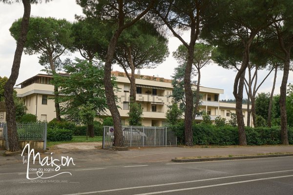 appartamento in vendita a Prato in zona Santa Lucia