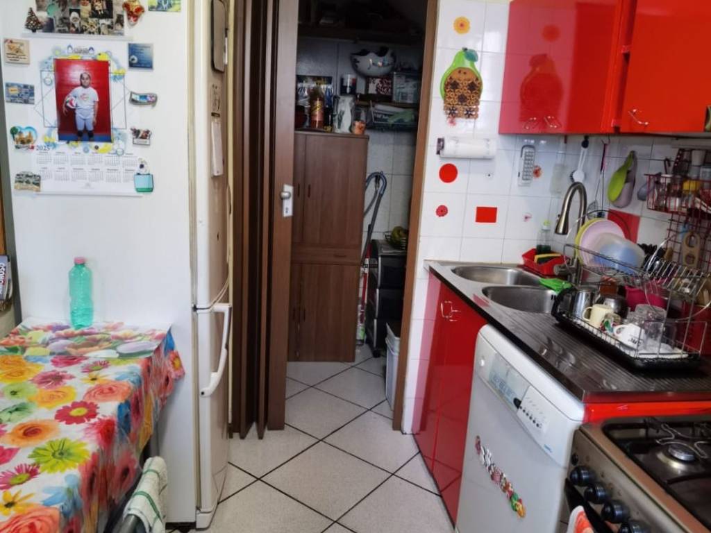 casa indipendente in vendita a Prato