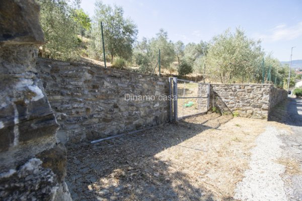 casa indipendente in vendita a Prato