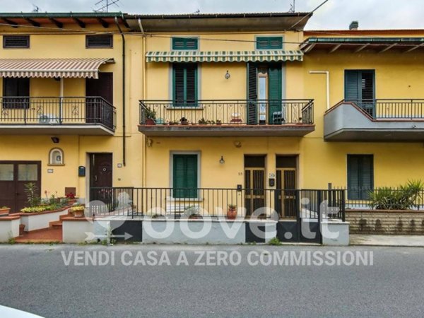 appartamento in vendita a Prato in zona Maliseti