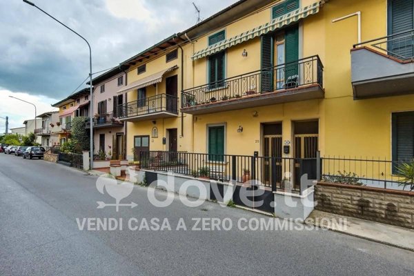 appartamento in vendita a Prato in zona Maliseti